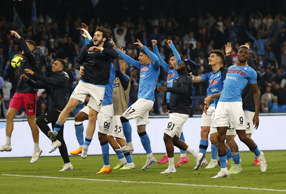 弗兰克：布伦南转会一事已接近敲定，球队今天防守表现很出色