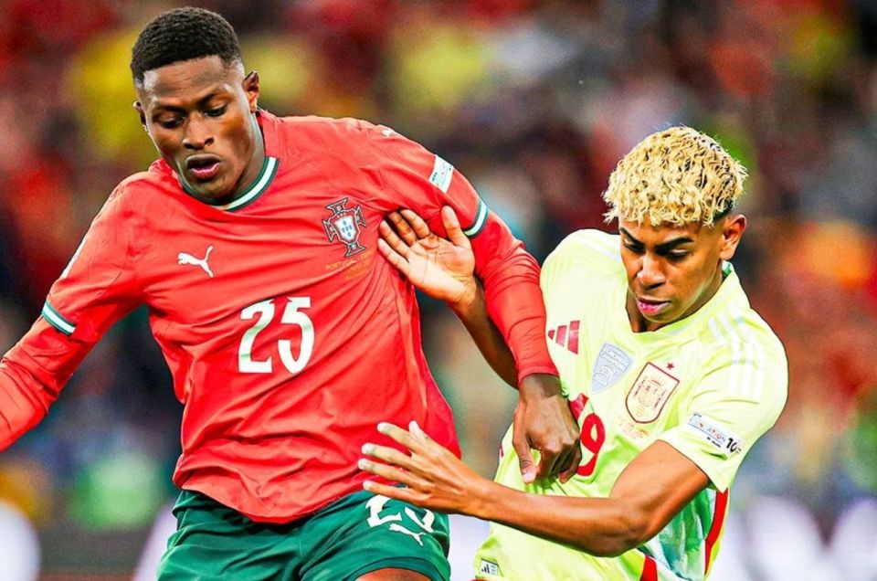 骄子力量｜这个足球场沸腾了一座城