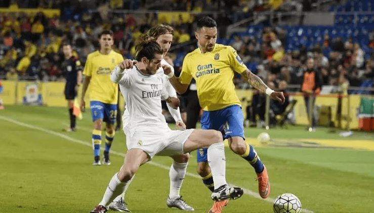 意甲保级区形势解读 积分差距持续拉近